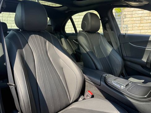 Used 2023 Mercedes-Benz E 350 4MATIC Sedan image 29