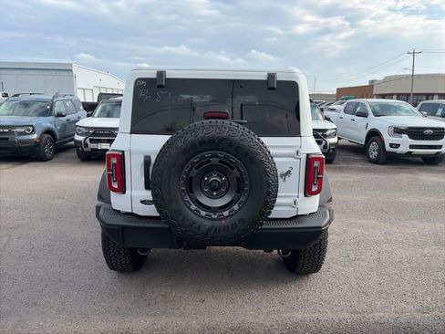 New 2025 Ford Bronco Badlands w/ Sasquatch Package AWD/4WD image 5