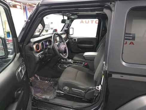 Used 2019 Jeep Wrangler Sport AWD/4WD image 19