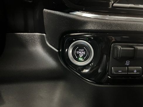 Used 2023 GMC Sierra 1500 Elevation image 36