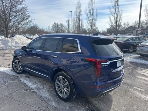 Used 2023 Cadillac XT6 Premium Luxury w/ Technology Package image 5