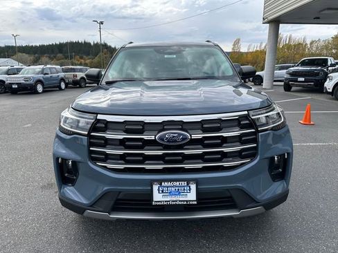 New 2025 Ford Explorer Active w/ Active Comfort Package image 8