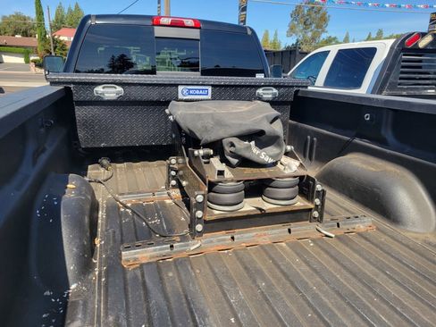 Used 2015 GMC Sierra 3500 Denali w/ Duramax Plus Package image 30