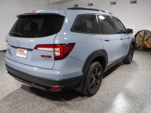 Used 2022 Honda Pilot TrailSport image 7