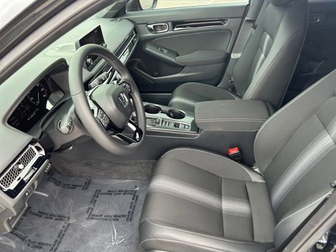 Used 2025 Honda Civic Sport image 24