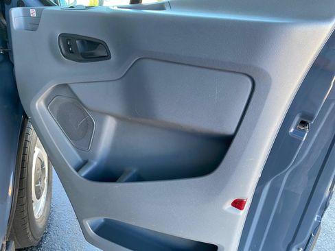 Used 2019 Ford Transit 250 148 High Roof Extended RWD image 33
