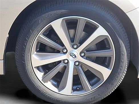 Used 2018 Subaru Legacy 2.5i Limited image 8
