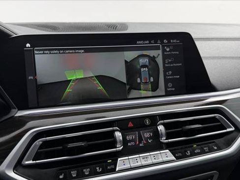 Used 2022 BMW X5 sDrive40i w/ M Sport Package RWD image 33