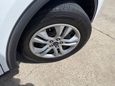 Used 2022 Ford Escape S FWD image 16