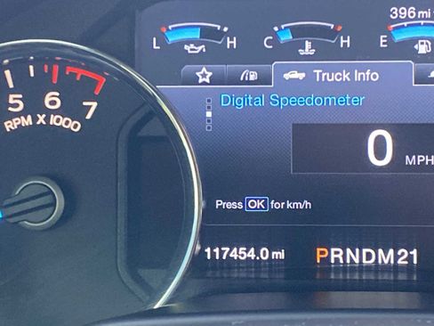 Used 2015 Ford F150 Lariat w/ Equipment Group 502A Luxury image 20