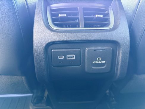 Used 2020 Chevrolet Blazer LT w/ Sound & Technology Package AWD/4WD image 22