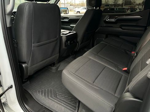 Used 2024 Chevrolet Silverado 1500 LT Trail Boss w/ Protection Package image 15