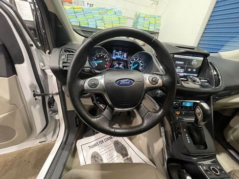 Used 2015 Ford Escape Titanium image 14