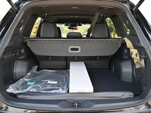 New 2025 Subaru Forester Touring image 13