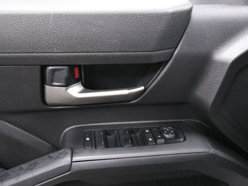 Used 2024 Toyota Tacoma TRD Off-Road AWD/4WD image 19