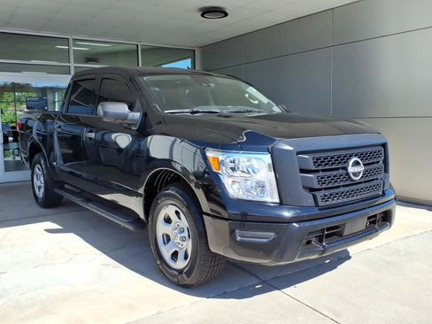 Used 2023 Nissan Titan S AWD/4WD image 1