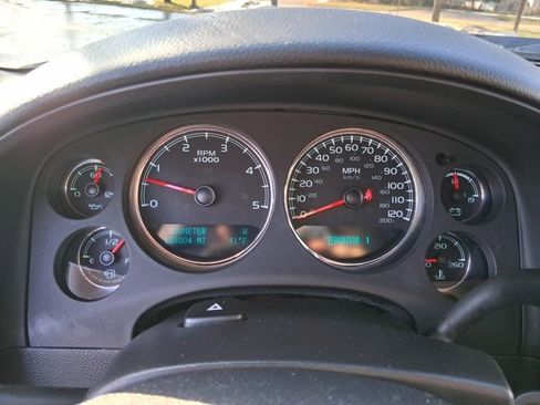 Used 2013 GMC Sierra 2500 Denali w/ Suspension Package, Off-Road image 23