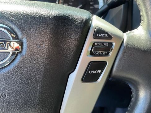 Used 2018 Nissan Titan SL w/ Midnight Edition AWD/4WD image 21