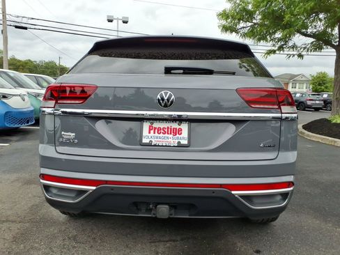 Certified 2023 Volkswagen Atlas Cross Sport SEL AWD/4WD image 3