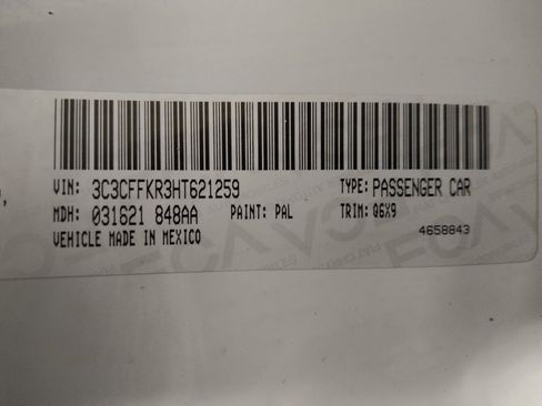 Used 2017 FIAT 500 Pop w/ Sport Black Trim Package image 33