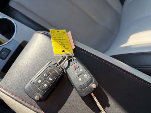 Used 2015 Chevrolet Equinox LTZ image 28