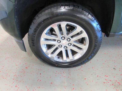 Used 2015 GMC Canyon SLT AWD/4WD image 28
