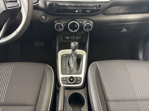 New 2026 Hyundai Venue SEL image 21