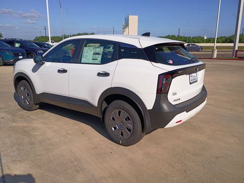 New 2026 Nissan Kicks S FWD image 4