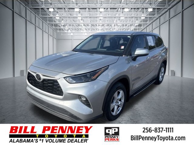 Used 2023 Toyota Highlander LE FWD 360° Tour