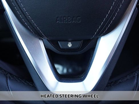 Used 2023 BMW X5 xDrive40i w/ Premium Package image 10