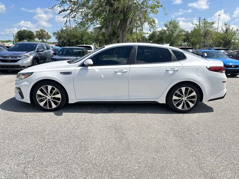 Used 2019 Kia Optima S FWD image 3