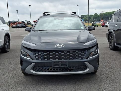 Used 2022 Hyundai Kona SEL AWD/4WD image 2