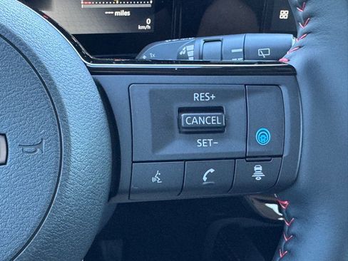 New 2026 Nissan Kicks SR w/ SR Premium Package AWD/4WD image 17