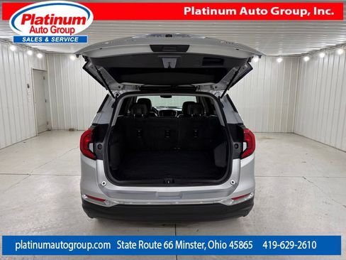 Used 2019 GMC Terrain SLT AWD/4WD image 32