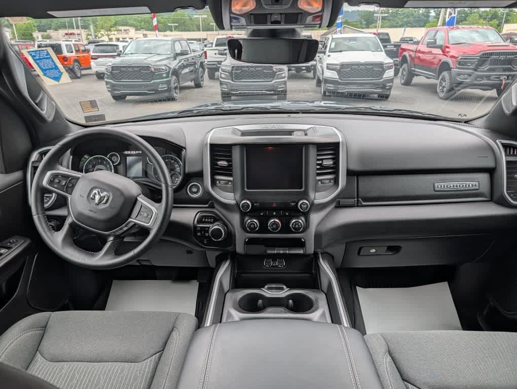 Used 2023 RAM 1500 Big Horn AWD/4WD image 10