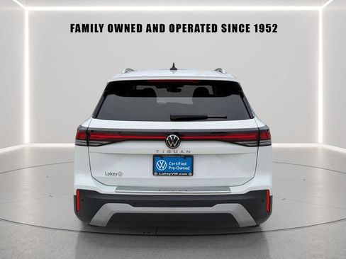 Used 2025 Volkswagen Tiguan S FWD image 5