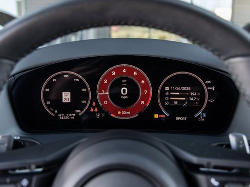 Used 2024 Porsche Panamera 4 image 28