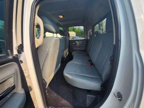 Used 2016 RAM 1500 Classic SLT AWD/4WD image 18