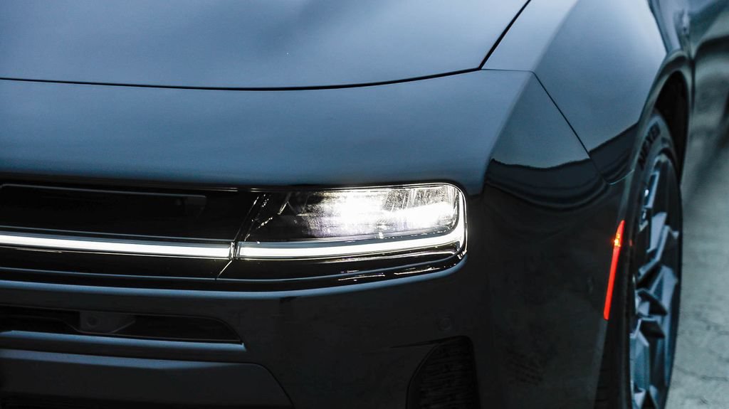New 2026 Dodge Charger R/T AWD/4WD image 5