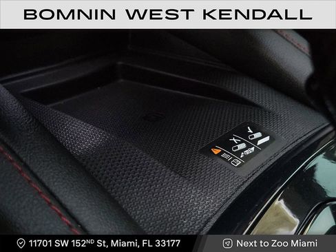 Used 2023 Chevrolet Blazer RS w/ Enhanced Convenience Package image 22