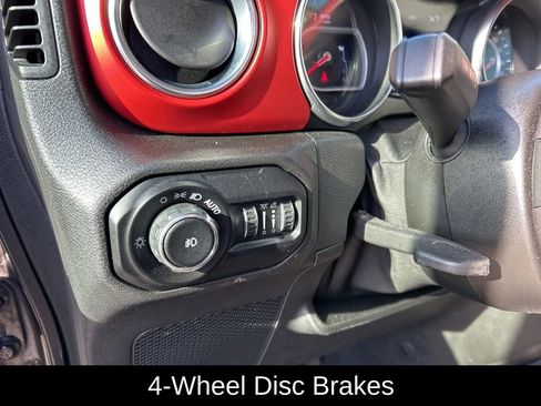 Used 2021 Jeep Wrangler Rubicon image 18