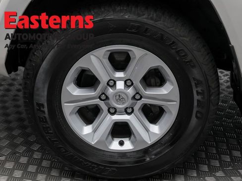 Used 2024 Toyota 4Runner SR5 image 30