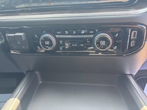 New 2026 Chevrolet Silverado 2500 LT w/ All Star Edition AWD/4WD image 8
