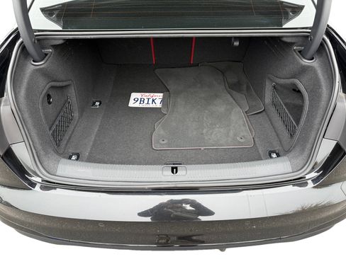 Used 2022 Audi S4 Premium Plus w/ Premium Plus Package image 17