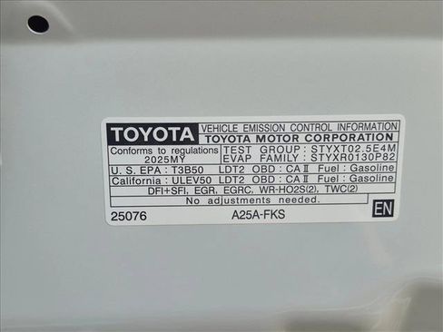 Used 2025 Toyota RAV4 XLE Premium w/ Weather Package AWD/4WD image 23