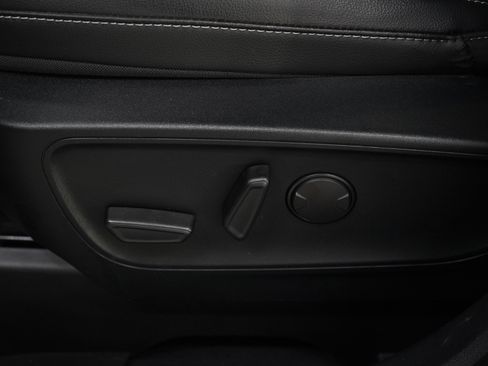 Used 2020 Ford Escape SE Sport AWD/4WD image 24