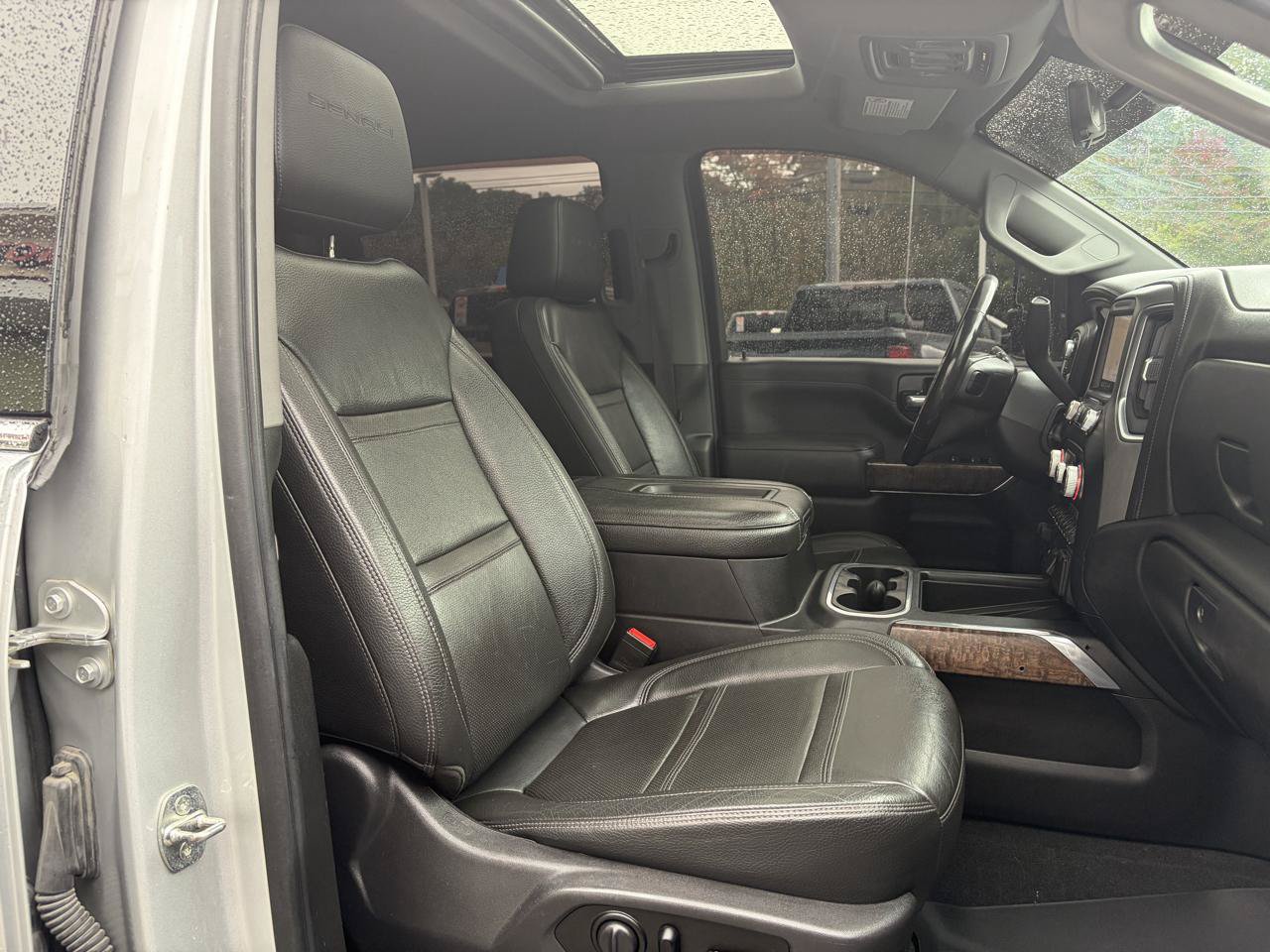 Used 2020 GMC Sierra 2500 Denali w/ Denali Ultimate Package AWD/4WD image 44