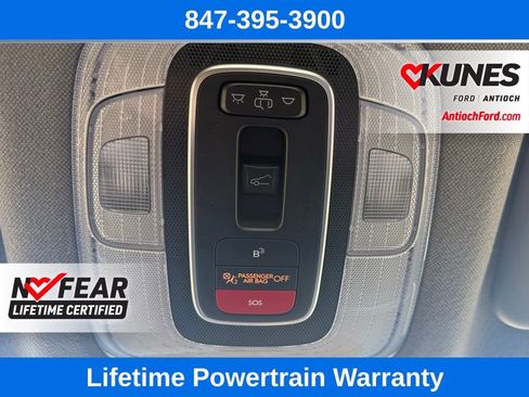 Used 2025 Hyundai Elantra SEL image 46