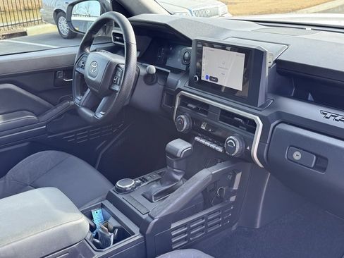 Used 2025 Toyota Tacoma SR image 10