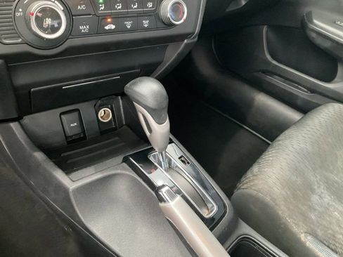 Used 2014 Honda Civic LX image 12